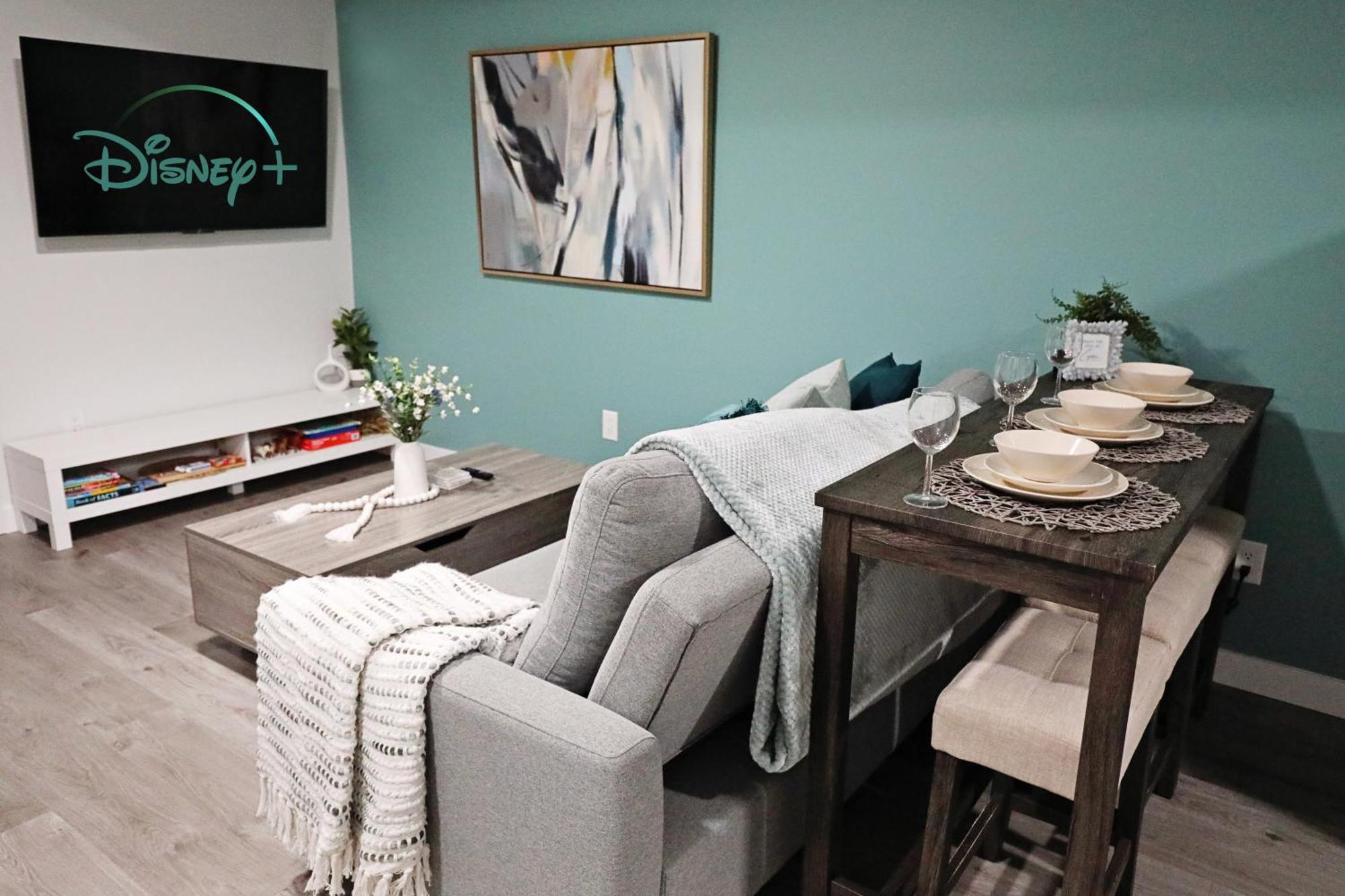 Beautiful Home With 4 King Beds,Airport,Disney+ Edmonton Luaran gambar